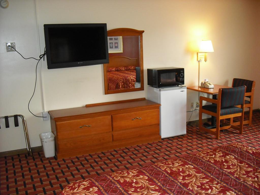 Regency Inn Hudson Ngoại thất bức ảnh