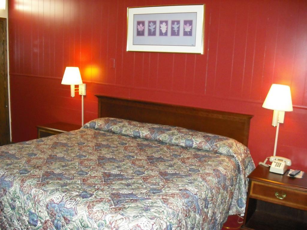 Regency Inn Hudson Ngoại thất bức ảnh